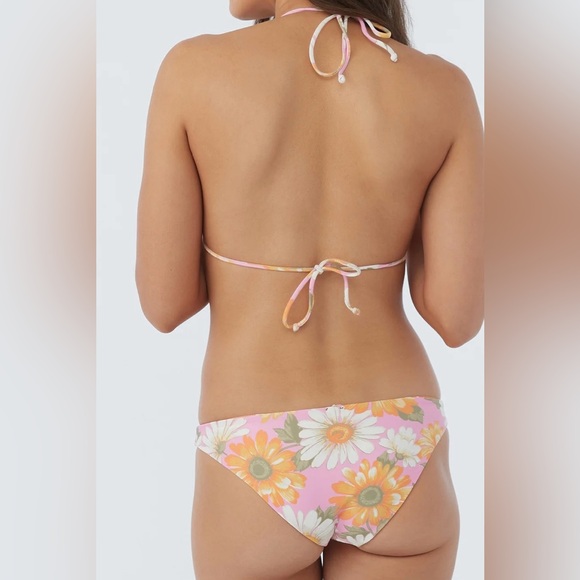 O'NEILL SUNNYSIDE FLORAL MOTHERS
TALL TRI TOP and SUNNYSIDE ROCKLEY BOTTOMS - Picture 3 of 4